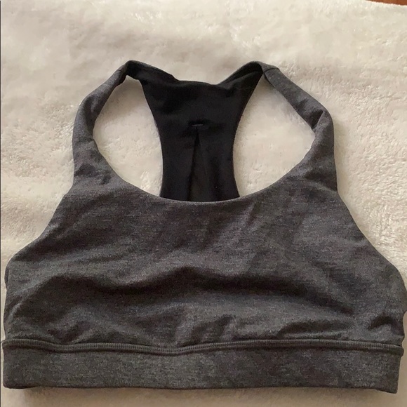 size 4 lululemon bra